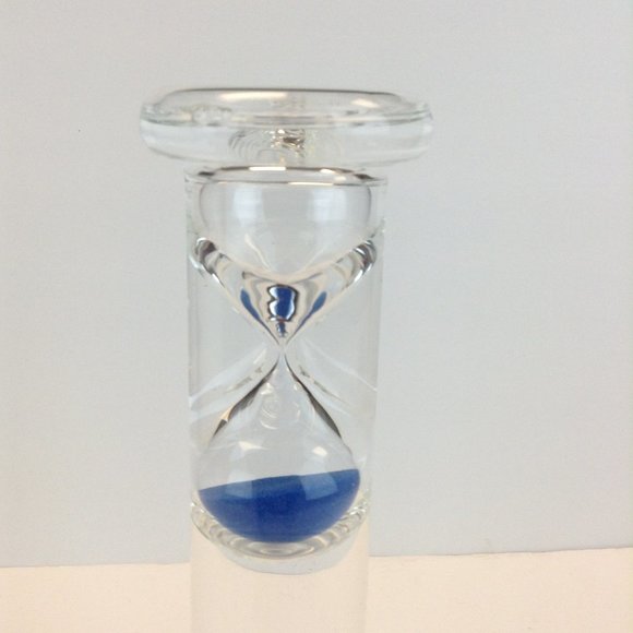 Newton Gravity Five Minute Hourglass Blue Sand Filled Liquid Filled Glass Timer - Picture 9 of 14